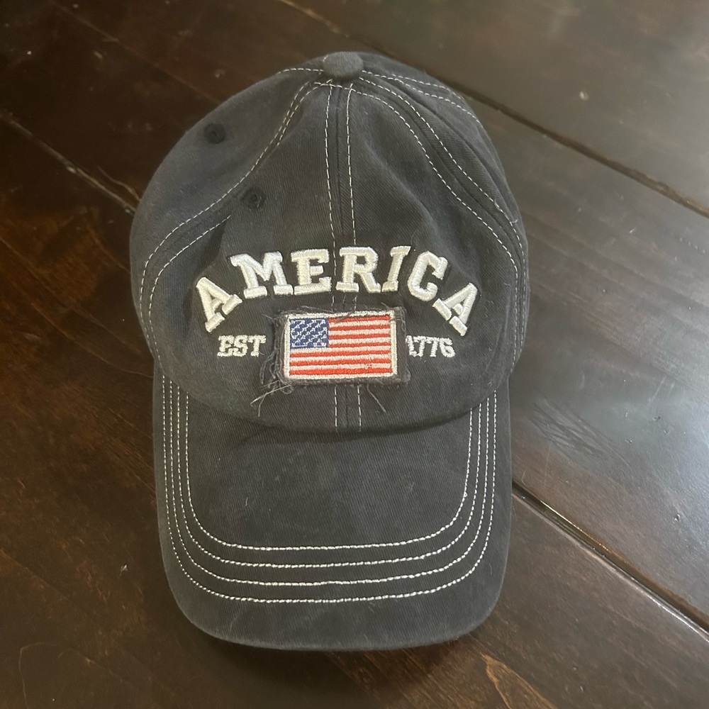 New Black America Cap to show your American pride
